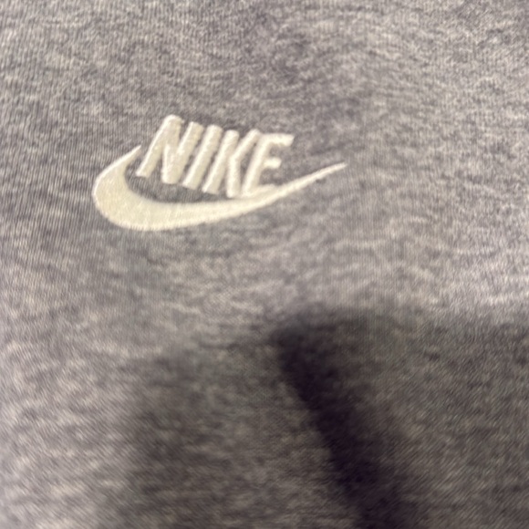 Nike Heather Gray Tracksuit and shirt - Picture 3 of 7